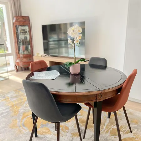Bright & Modern Family Carihuela * توريمولينوس