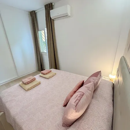 Apartment Bright & Modern Family Carihuela *