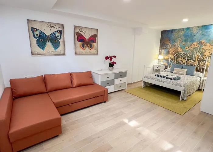 Bright & Modern Family Carihuela