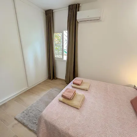 Bright & Modern Family Carihuela