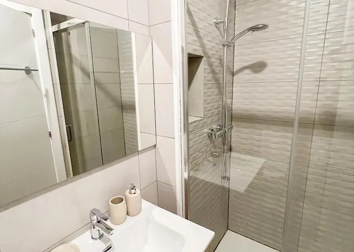 Bright & Modern Family Carihuela Apartament *